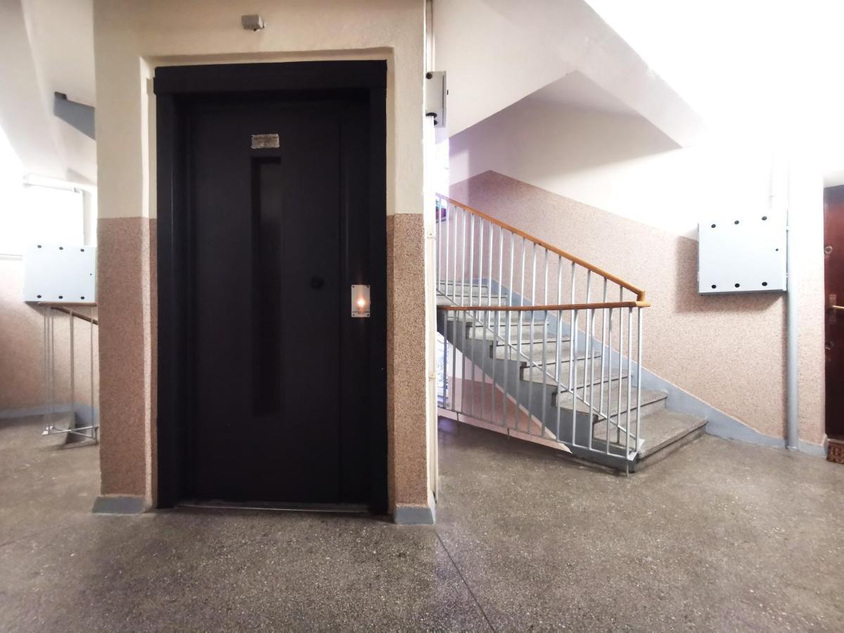 Nozownicza Apartment ~ Self Check-In 24H ~ Lift - Wroclaw — Photos 3
